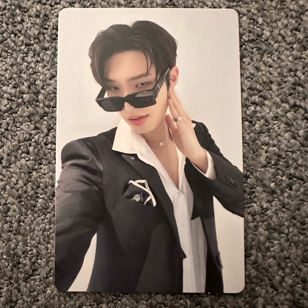 ATEEZ Mingi Golden Hour: Part 1 US Exclusive Official Photocard Spy Version